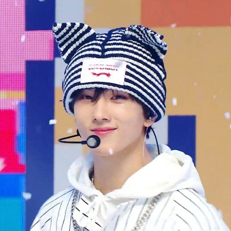 HANDMADE CAT BEANIE LOVERBOY HAT/JEONGIN STRAYKIDS/HENDERY WAY V NCT/JISUNG NCT DREAM/NCT127/TOPI KE