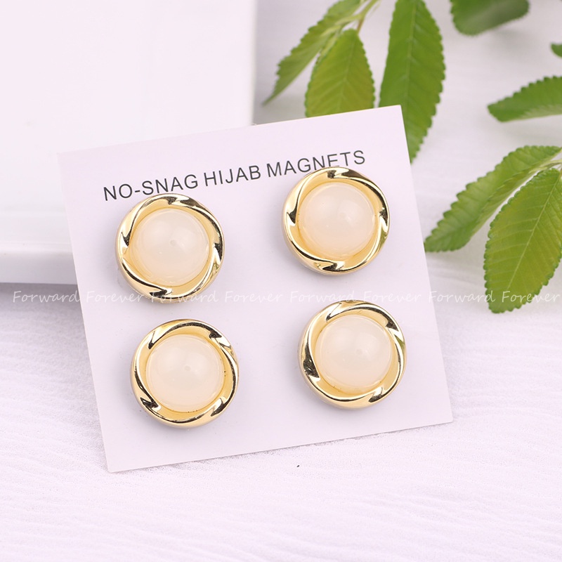 1PC New Jelly Trimmed Magnet brooch Alloy Clothing Women's Accessories