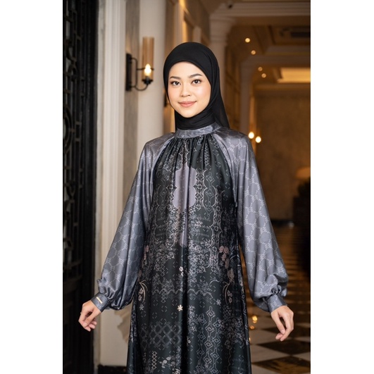 LEVAUGHN LAVISH DRESS BLACK HEYLOCAL SIZE SM