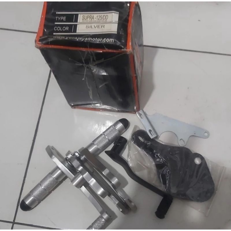 Foot step underbon anderbon HONDA SUPRA X 125 DD.BELAKANG CAKRAM