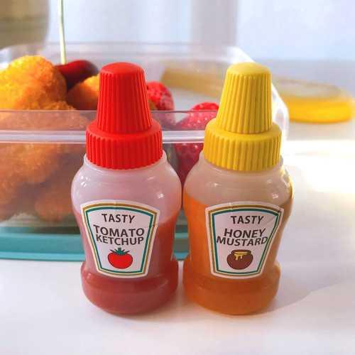 HouseGood Botol Saos Mini Tomato Ketchup Sauce Bottle 25ml 2PCS HG25 Tempat Bumbu Murah Tempat Bumbu Murah Tempat Bumbu Unik Tempat Bumbu Unik Tempat Bumbu Gantung Tempat Bumbu Gantung Tempat Bumbu Dapur Set Aesthetic Tempat Bumbu Dapur Set Aesthetic Boto