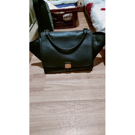 Preloved Celine Trapeze Authentic Original
