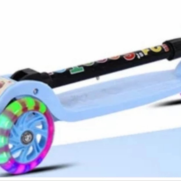 Skuter Scooter lipat mainan anak outdoor indoor