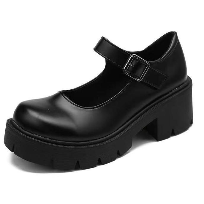 WRS.23Ap23g– SEVEN_DAY SEPATU SNEAKERS WANITA KOREA IMPORT HITAM MATTE H-2219