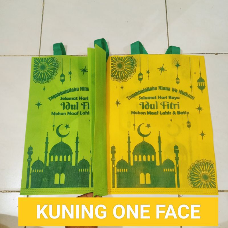 

Tas parcel Lebaran bahan sponbund(25*35*10) per lusin