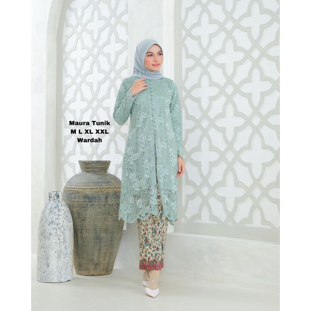 Tunik Brokat Maura Kancing Seribu Kombinasi Payet Mutiara Terbaru / Tunik Wisuda / Set Kebaya Wanita / Kebaya Brokat / Set Kebaya Kondangan / Kebaya