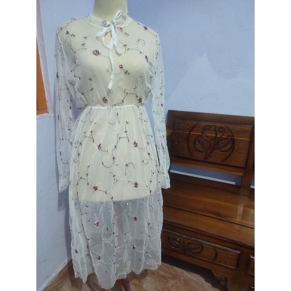 dress tile, outer tile