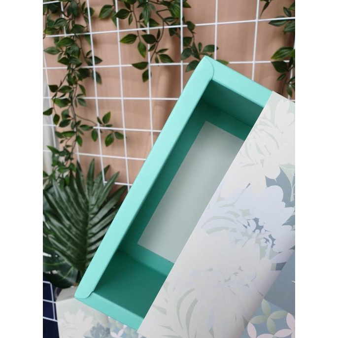 

Hampers 30X16X7 Cm Box Hampers Premium Kotak Kue Tema Lebaran, Idul Fitri Limited Edition