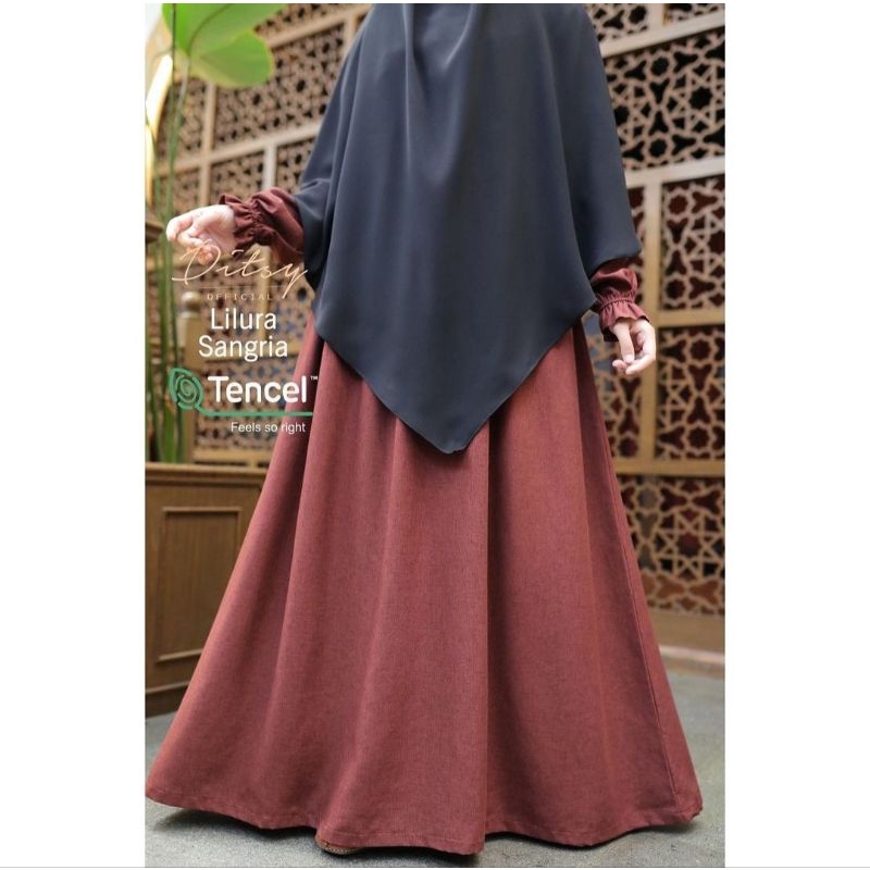 (Ditsy) Lilura Series Sangria L