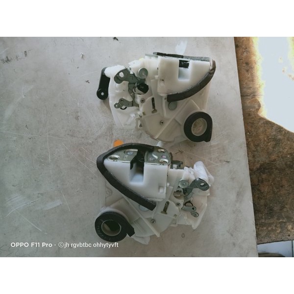 Door Lock Depan Veloz Avanza 2011-2015