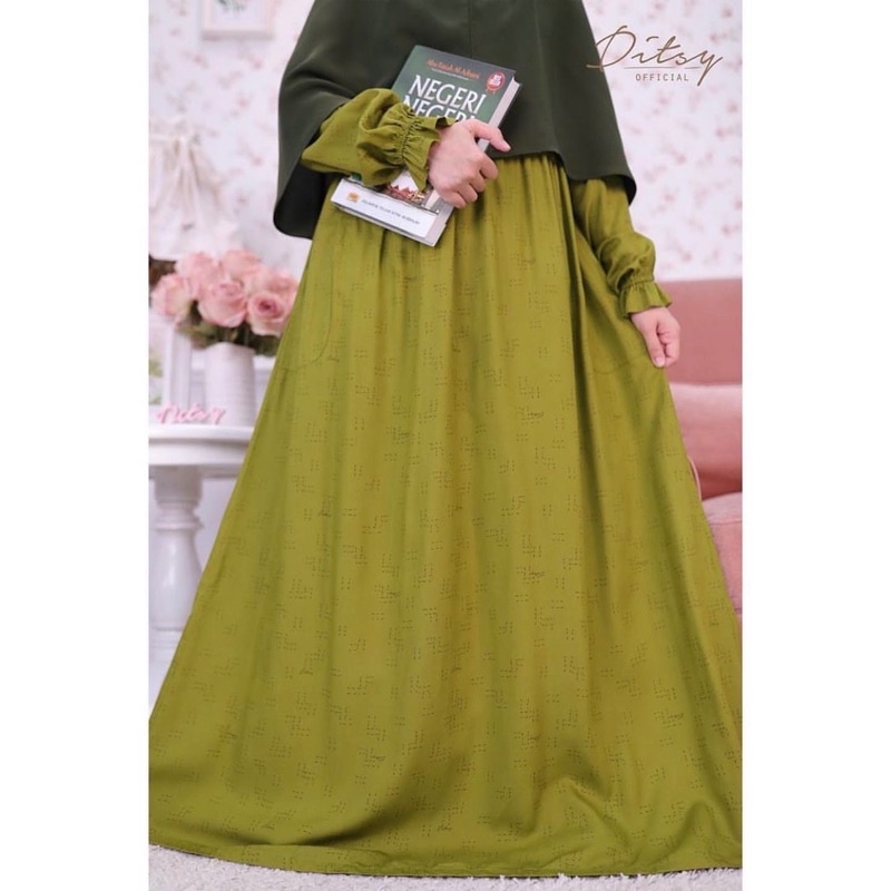 NEW | DITSY APRIL 2023 | KOVA PICKLE GREEN NIGHTGOWN SIZE XS