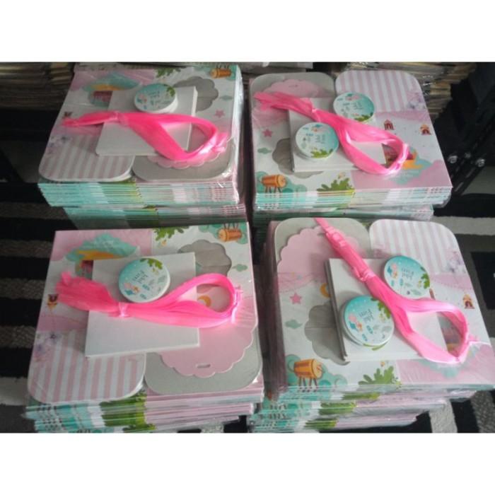 

Dus Hampers Lebaran Box 3 Toples Kue Kering 250 Gr Idul Fitri Mubarak 069