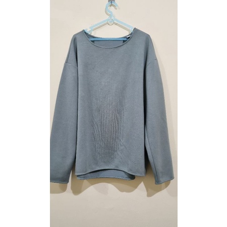 Preloved Ladies Blouse UNIQLO Lengan Panjang SageGreen / Baju Wanita Lengan Panjang UNIQLO