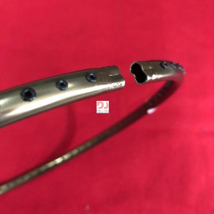 Kepala Raket Badminton Carbonex 8, Qualitas 1