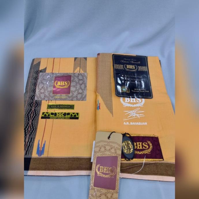 2. Sarung BHS Masterpiece SGC