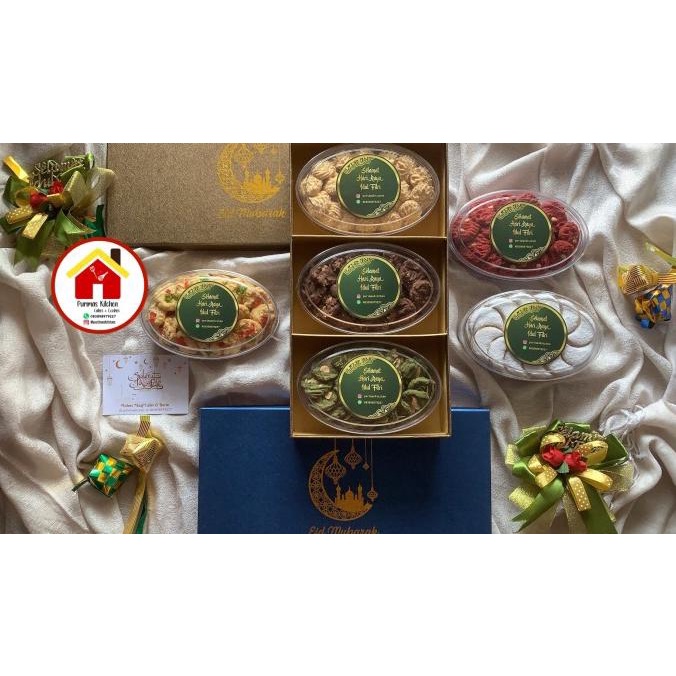 

Hampers Paket C Kue Kering Premium Lebaran Isi 3
