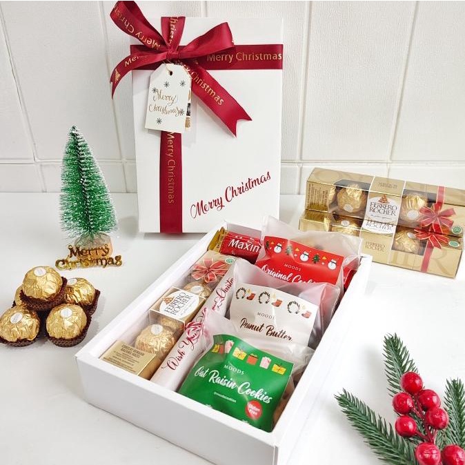 

MOODS Jolly Christmas Hampers