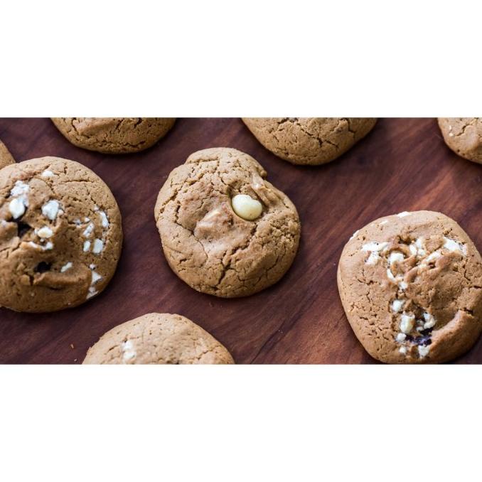 

Softbaked Cookies (12 pcs) / Kue kering lembut Cokelat/ Kue Lebaran