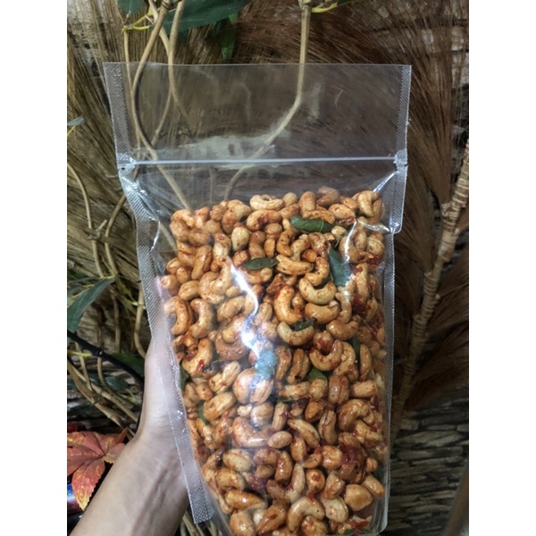 

KACANG MEDE PEDAS 500gram