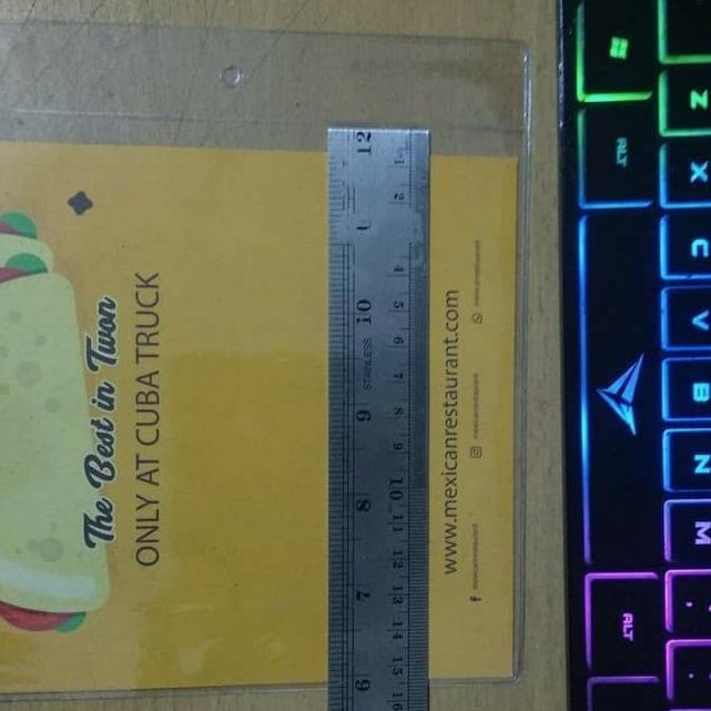 

Terbaik PLASTIK MENU BENING TEBAL 15X30cm ..