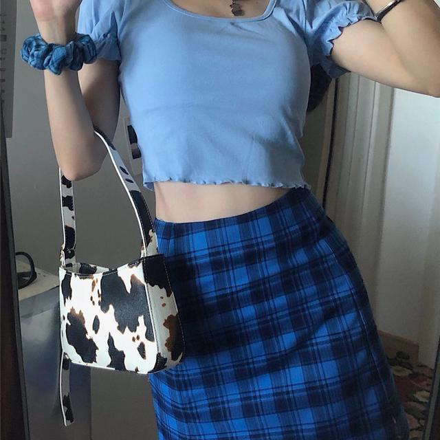 Red Gaya Korea Chic U-neck slim fit basic lengan pendek T-shirt + biru kotak-kotak celah pinggang tinggi rok