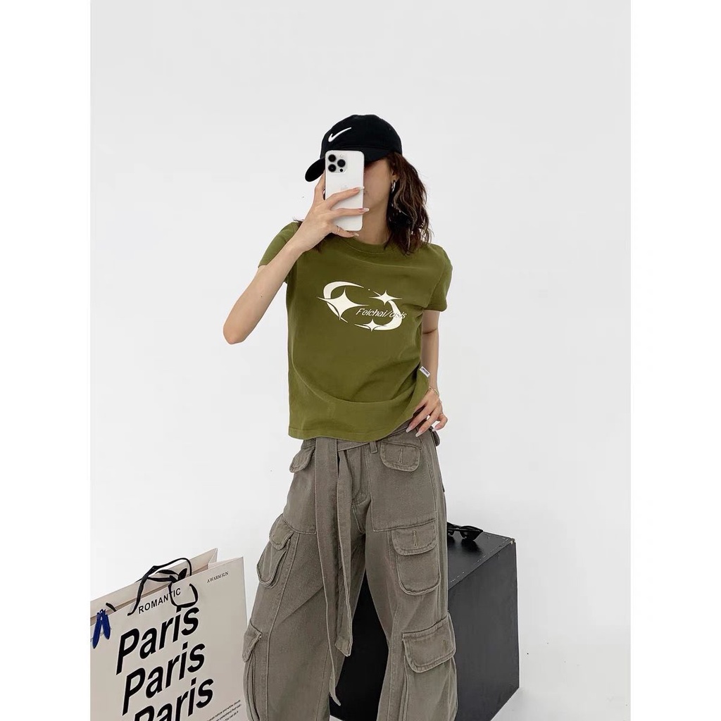 Red T-shirt lengan pendek dicetak gaya Amerika wanita musim panas 2023 versi Korea baru dari gaya bf hot girl slim slim short top ins