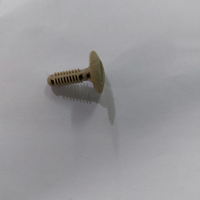 RUSN clip papan bagasi Ertiga warna beige