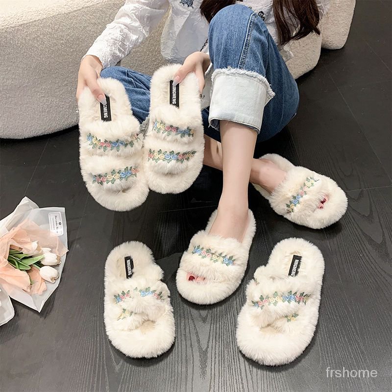 Sandal berbulu wanita di luar memakai peri angin ceruk baru anti selip seratus mengambil kata sandal