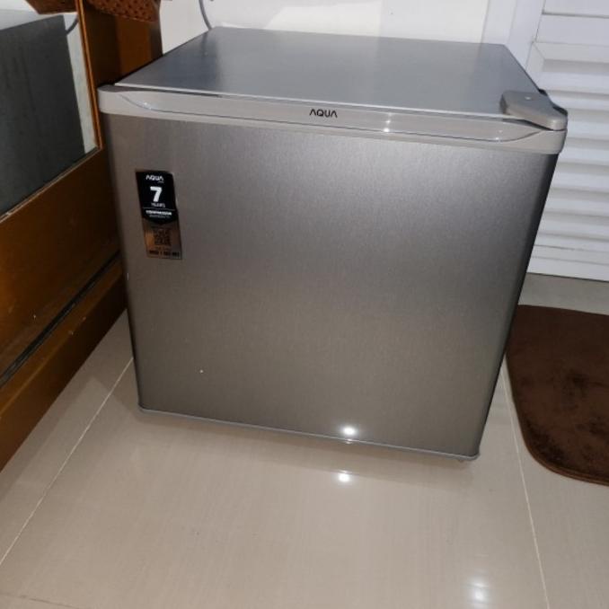 New Aqua Sanyo Japan Mini Bar Aqrd50 Aqr D 50F Kulkas Portable 50L
