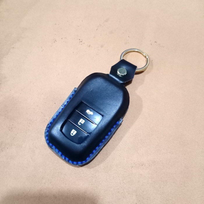 SARUNG COVER KEYLESS SMARTKEY KULIT ASLI TOYOTA INNOVA REBORN FORTUNER