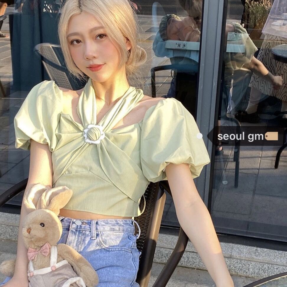 Red Student matcha sweetie~retro French court style puff sleeve design sense hanging neck short shirt top female summer