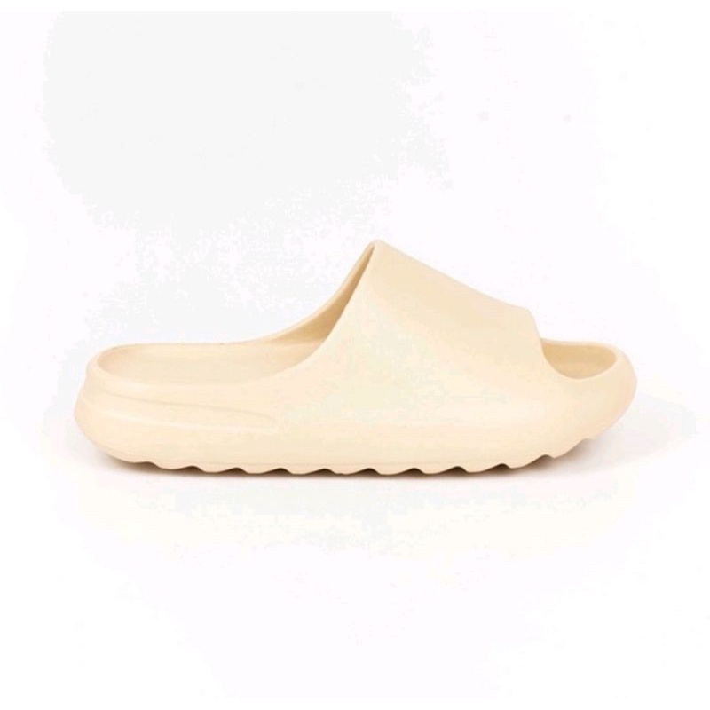 Sandal Slip On Slide Unisex YEEZY Import/ Sandal Casual 558 Best Quality