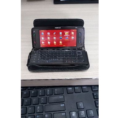 Nokia E90 Communicator Merah