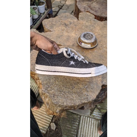 Converse one star second
