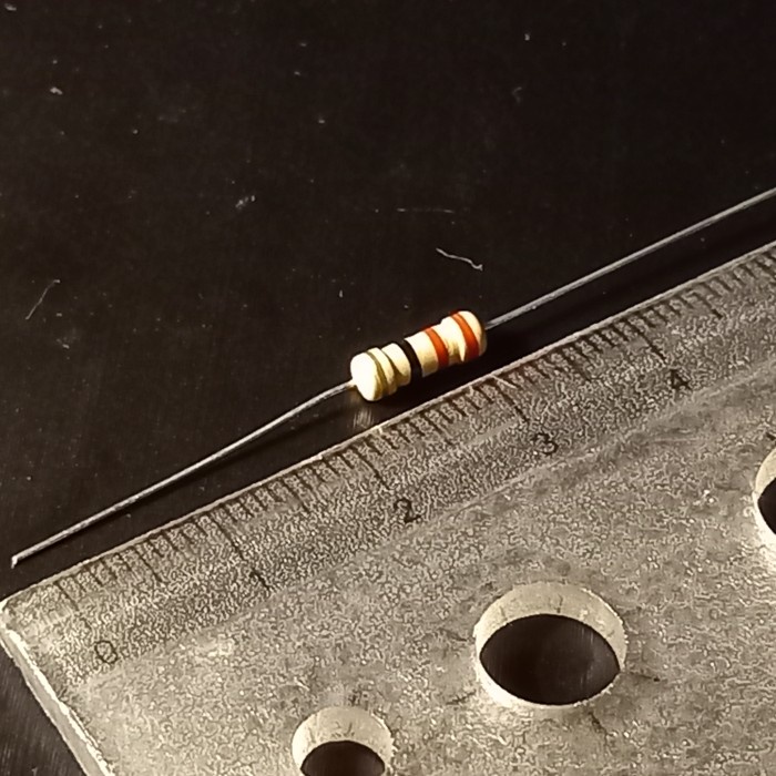 Kr04387 Resistor 22 Ohm +/-5% 1/2 Watt (10Pcs)