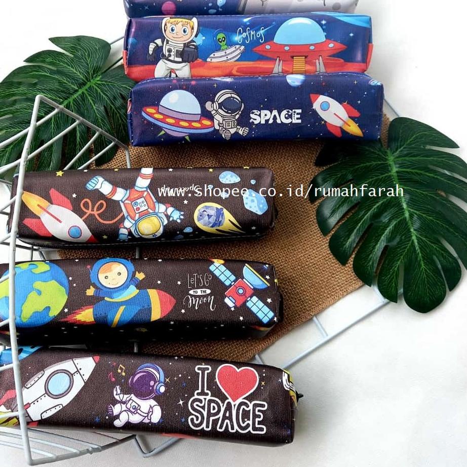 

Discount | FG2 | Tempat Pensil Karakter Kotak Pensil Zipper Tepak Mini Astronot
