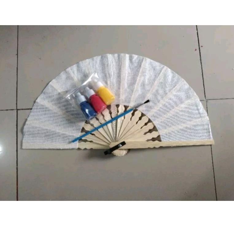 

PROMOSI !! Kipas Lukis bahan kain blacu paket lengkap
