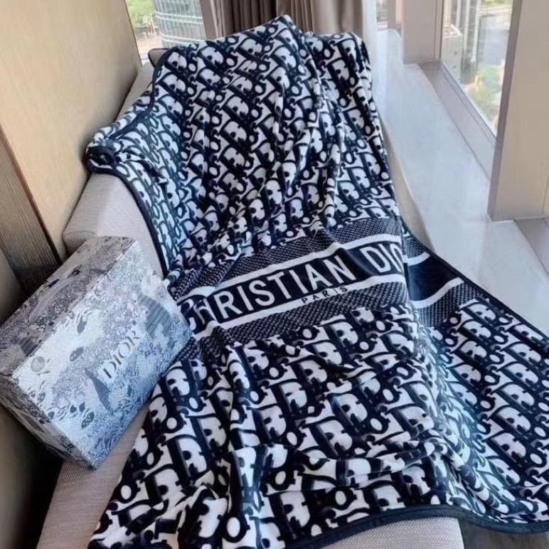 [KODE MYVIZ] SELIMUT DIOR+BOX/ IMPORT PREMIUM / SELIMUT DEWASA