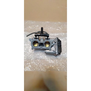 Throttle body CBR 250 RR Original Injeksi Injektor TB Throttle body CBR 250 RR Ori Baru gress