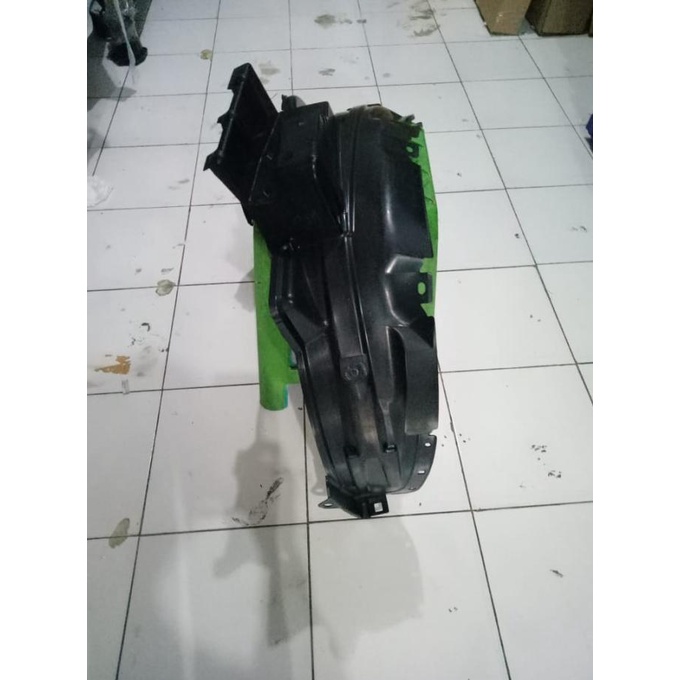 Liner Fender Kanan Avanza Xenia 53875-Bz270 Tahun 2017/2018