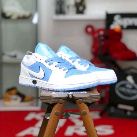 Nike Air Jordan 1 Low SE &quot;Reverse Ice Blue&quot;