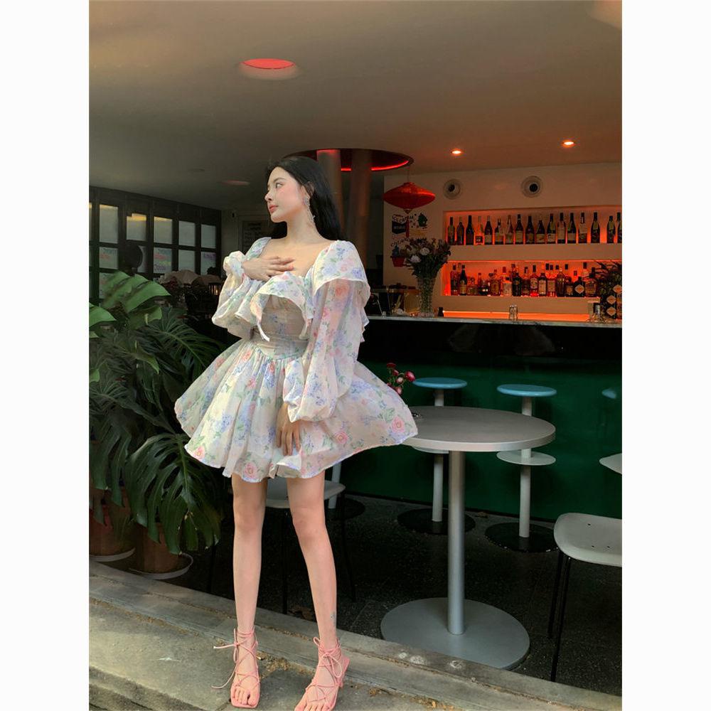 dress floral korea Gaun Menggantung Off-Shoulder Wanita, Rok Pinggang Ketat Bunga Sifon Lengan Lente