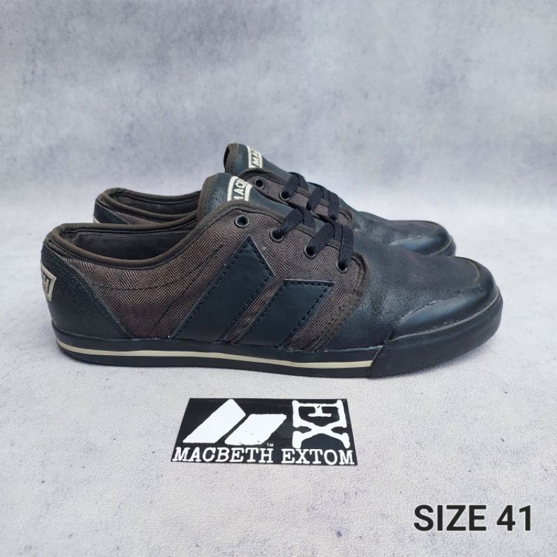 Macbeth Wallister Balck Brown leather Size 41 Rare Item Second