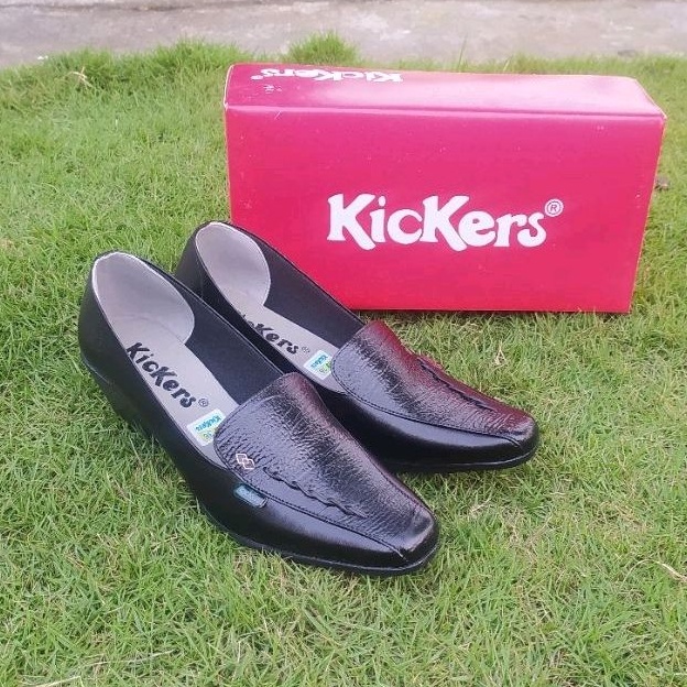 Kickers - Sepatu slip on wanita Formal Fantovel Pantovel Wanita Kulit Asli Hitam