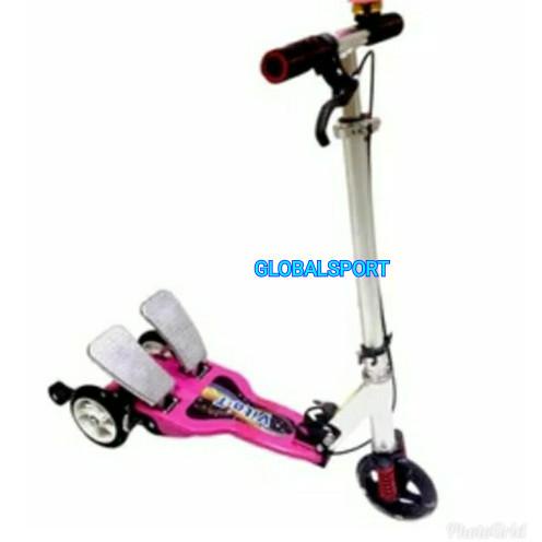 Scooter pedal genjot besi vita