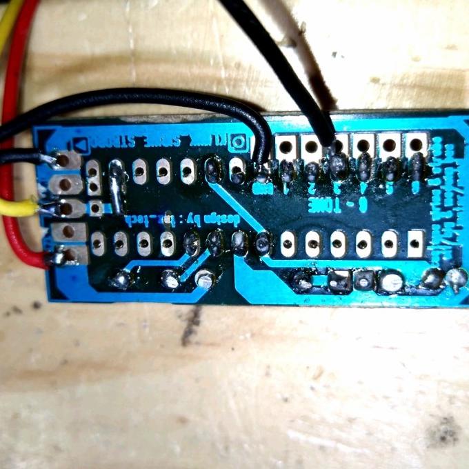 Produk Hits  Kit Sirine Whelen Omega V2