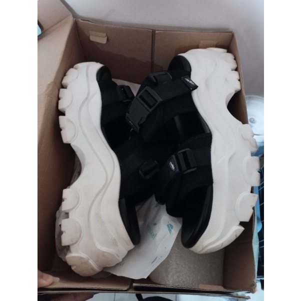 preloved Kronikel osaka