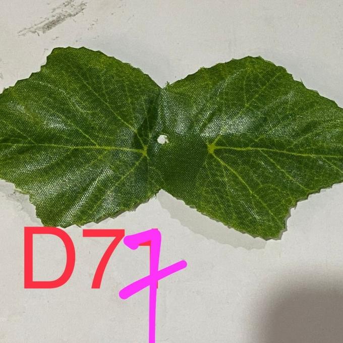 DAUN RAMBAT 1 Roll 1 x 3 METER DEKORASI DINDING BUNGA PLASTIK TANAMAN