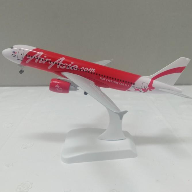 Pesawat Diecast Miniatur Air Asia Roda