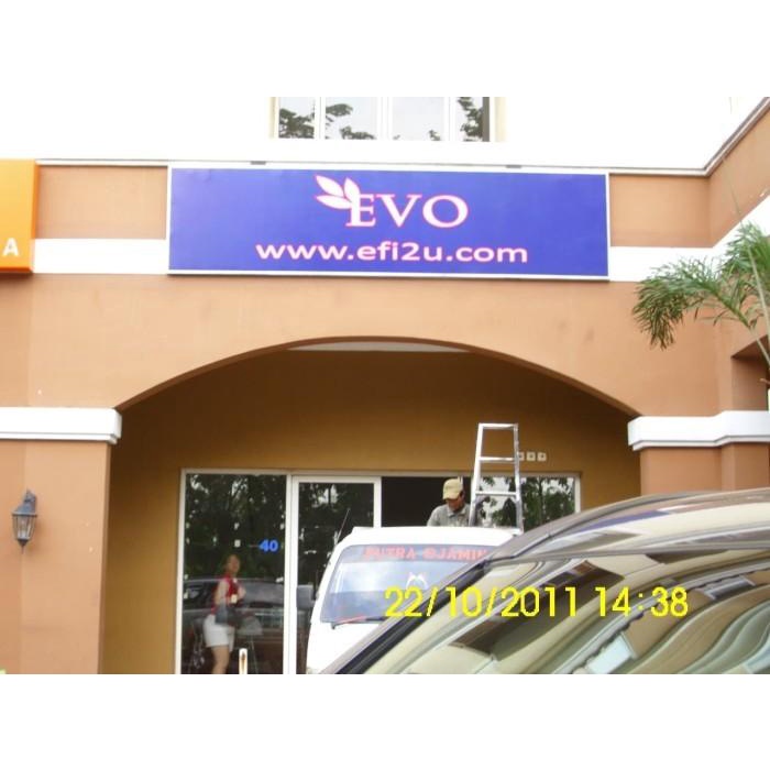 

Terlaris Terbaru Papan Nama Usaha / Billboard Terlaris